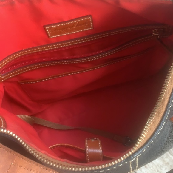 Dooney & Bourke purse - Picture 6 of 6